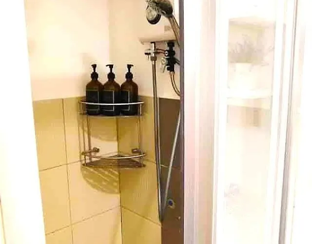 Move In In Taguig Fully Furnished Apartamento Manila
